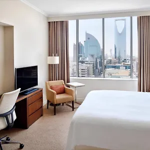 4* Hotel Courtyard By Marriott Olaya
