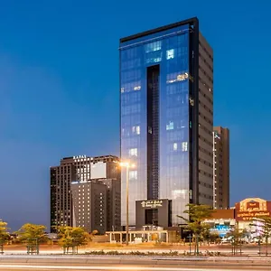 عنان Anan الرياض